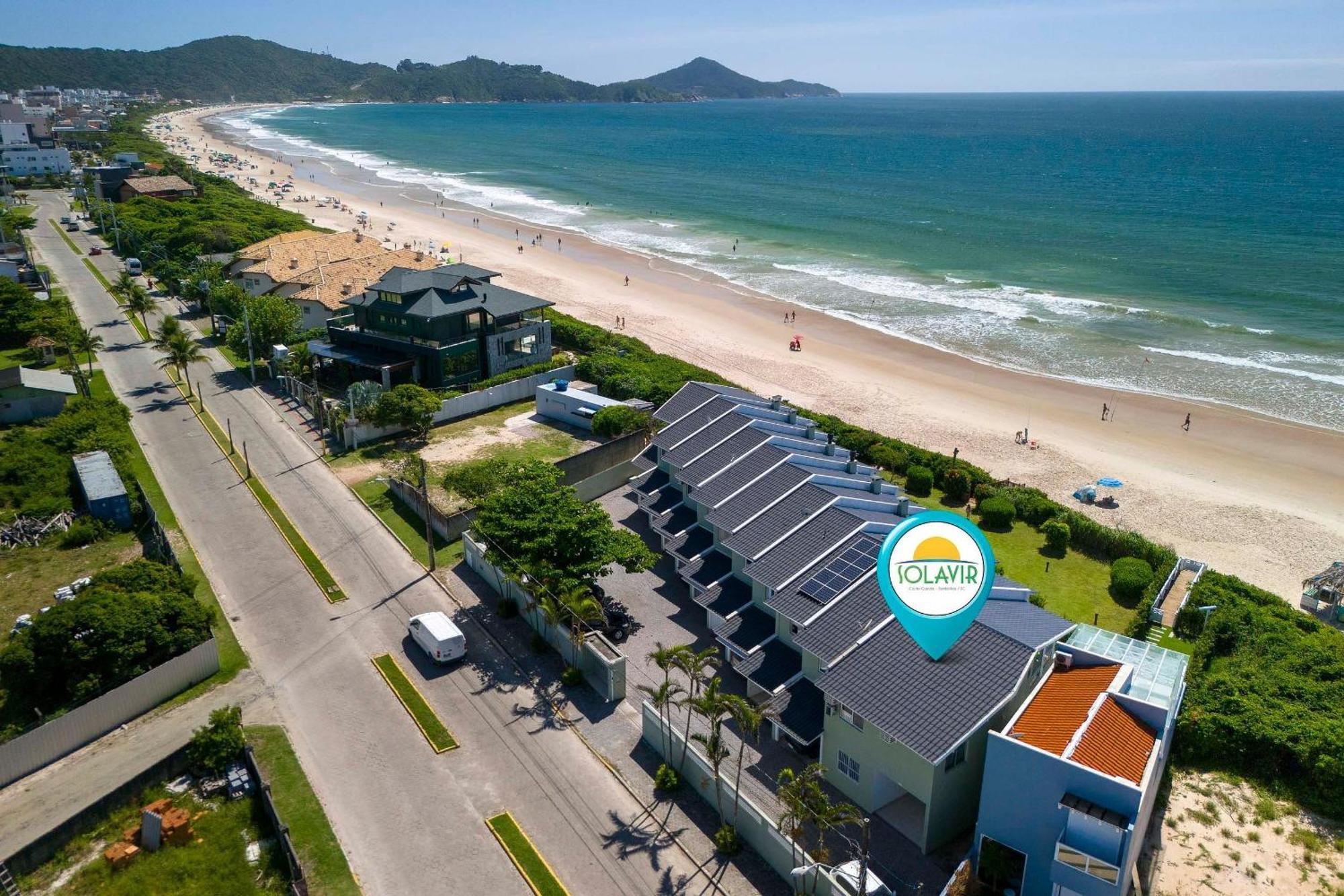 Sobrado Frente Ao Mar Mariscal Para 6 E 8 Pessoas บอมบินญัส ภายนอก รูปภาพ