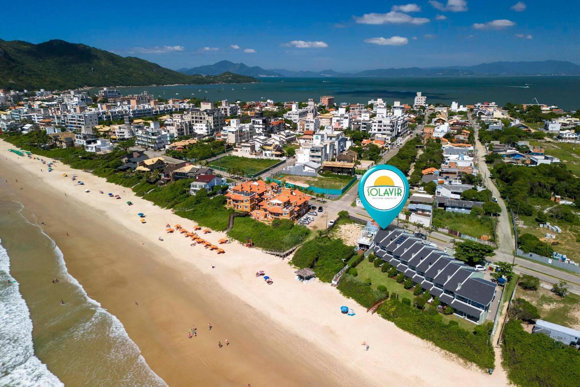 Sobrado Frente Ao Mar Mariscal Para 6 E 8 Pessoas บอมบินญัส ภายนอก รูปภาพ